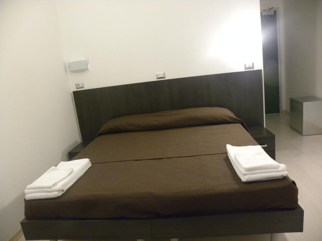 Hotel Sharing Турин Экстерьер фото